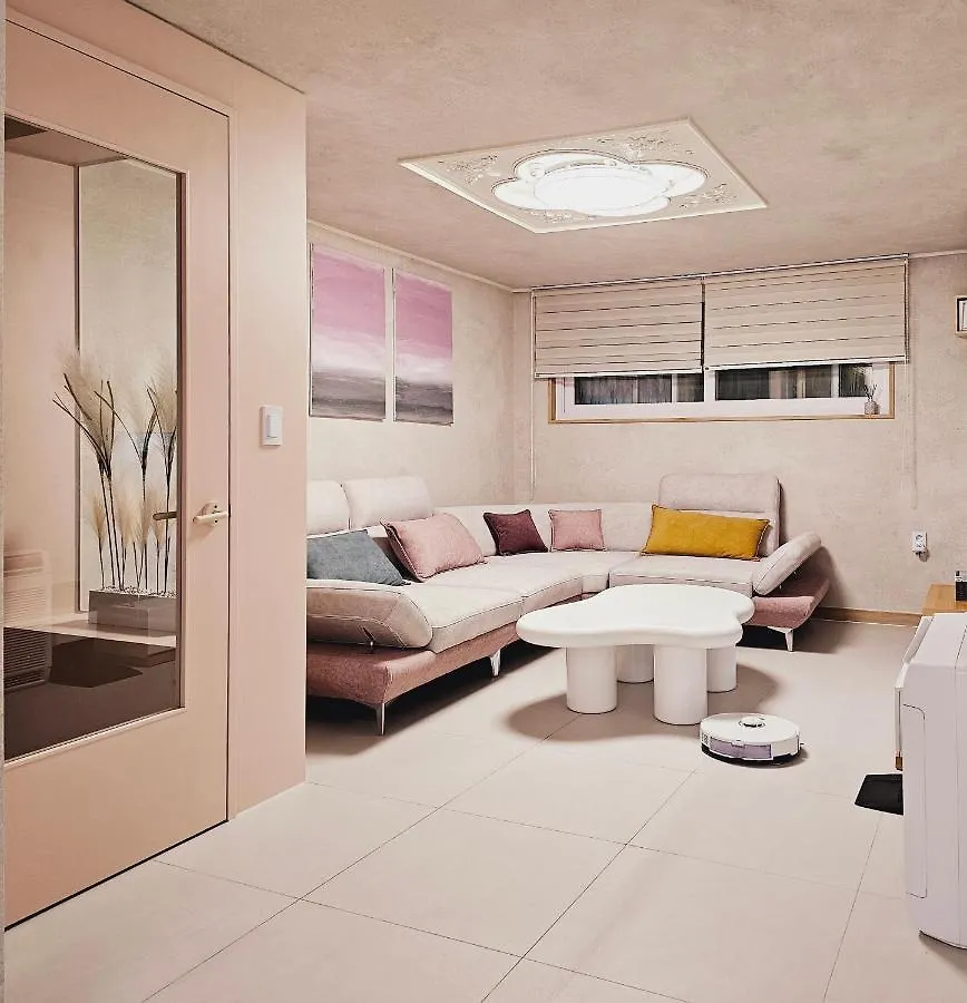 Close To Gangnam, Coex, Asan Medical Centar & Luxury Apartment Near Lotte World, Free Korean Ramen Seoul