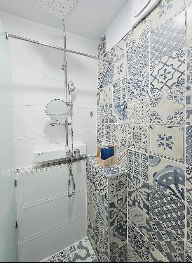 Close To Gangnam, Coex, Asan Medical Centar & Luxury Apartment Near Lotte World, Free Korean Ramen Seoul